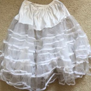 Above knee length fluffy petticoat